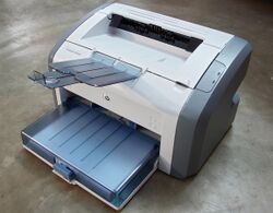 HP LaserJet 1020 printer.jpg