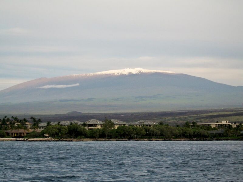 File:Mauna Kea from the ocean.jpg