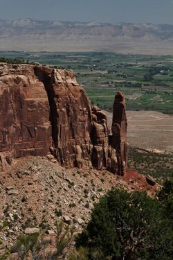 Colorado National Monument (7981560626).jpg