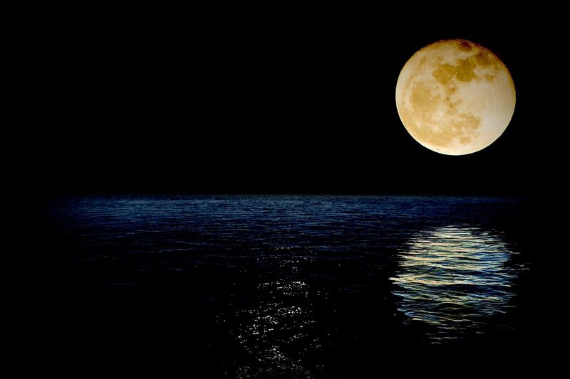 File:Luna-Reflection-Sea-Superluna-Night-Super-Water-1826849.jpg