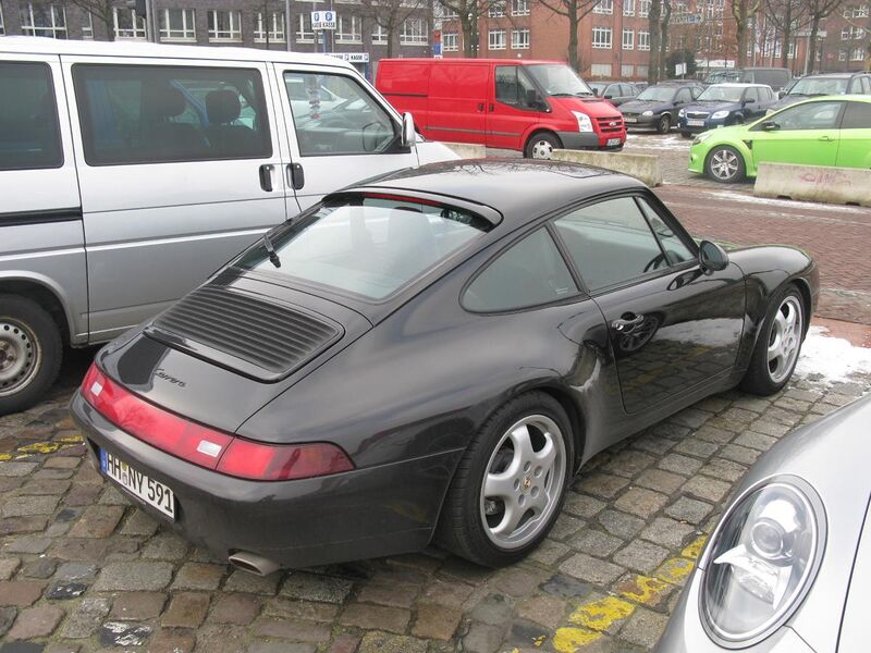 File:Porsche 911 (993) Carrera (12573237805).jpg