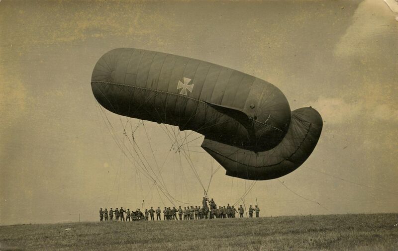 File:Balloons (WWI).jpg
