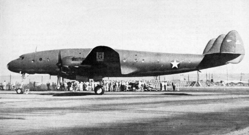 File:Lockheed Constellation 1943 NAN15Feb43.jpg