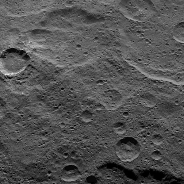 File:PIA20137-Ceres-DwarfPlanet-Dawn-3rdMapOrbit-HAMO-image74-20151017.jpg