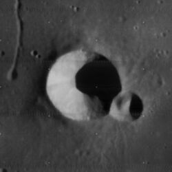 Birt crater 4113 h1.jpg