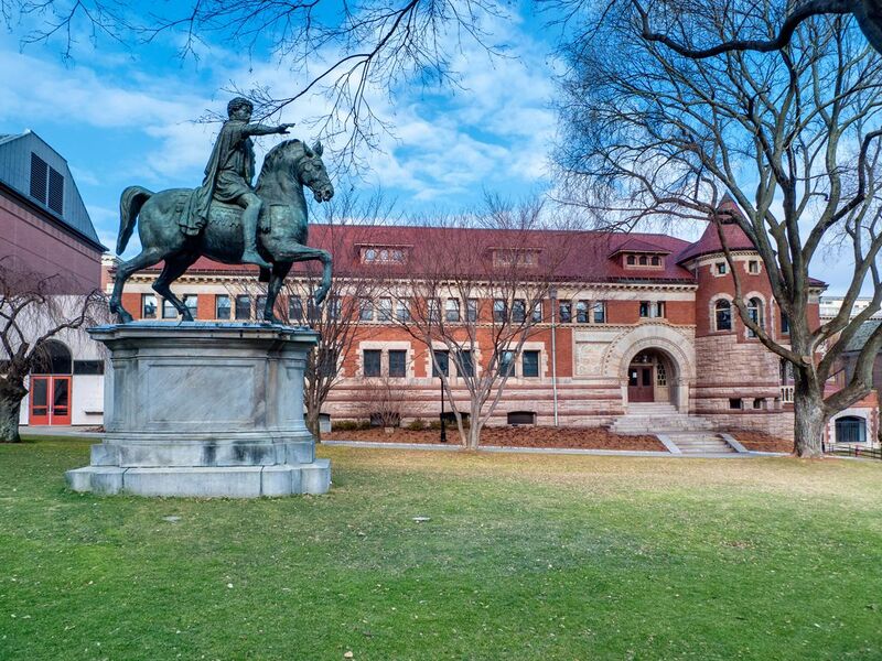 File:Marcus Aurelius statue and Lyman Hall at Brown University.jpg