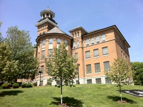 T. Berry Smith Hall - Central Methodist University - panoramio.jpg