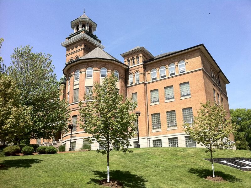 File:T. Berry Smith Hall - Central Methodist University - panoramio.jpg