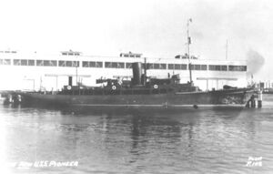 USC&GS Pioneer (1941).jpg