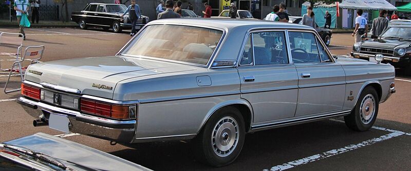 File:1985 Nissan President Sovereign V8E VIP rear.jpg