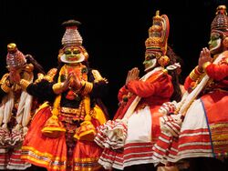 Krishnanattam (théâtre rituel du Kerala).jpg