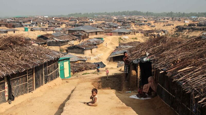 File:Kutupalong Refugee Camp (John Owens-VOA).jpg
