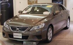 2009 Toyota Mark-X 05.jpg