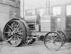 Experimental Tractors of the First World War Q70906.jpg