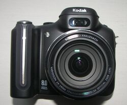 Kodak P880 front.JPG