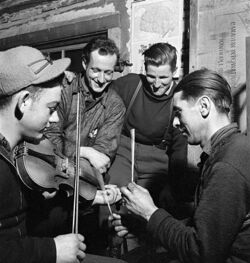Lumbermen violin and sticks 1943.jpg