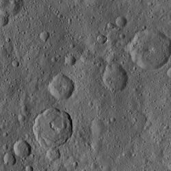 PIA19893-Ceres-DwarfPlanet-Dawn-3rdMapOrbit-HAMO-image15-20150824.jpg