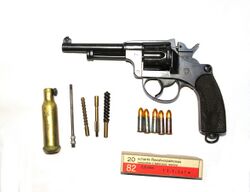 Revolver 1929.JPG