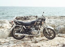 Yamaha XS-400.JPG