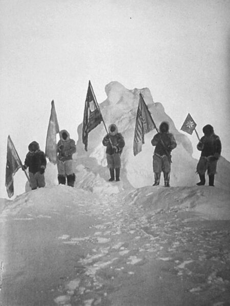 File:Peary Sledge Party and Flags at the Pole.jpg