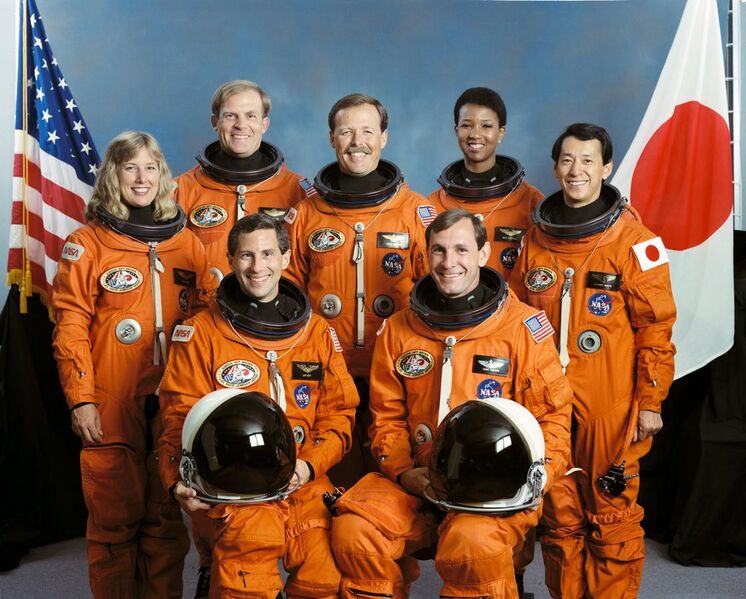 File:STS-47 crew.jpg