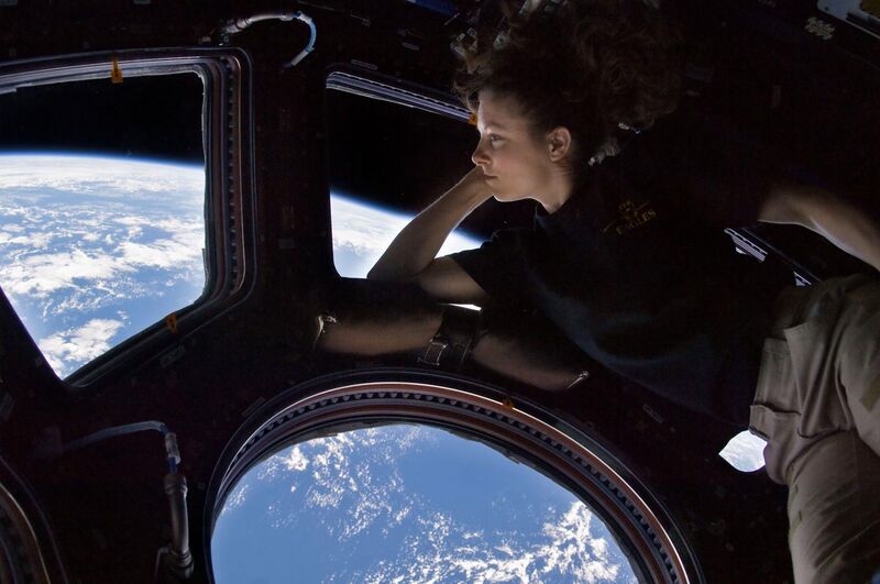 File:Tracy Caldwell Dyson in Cupola ISS.jpg
