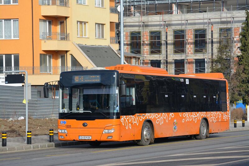 File:Yutong ZK6126HGA bus in Sofia.jpg