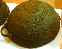 Bronze pot, 9th century, Igbo-Ukwu, Nigeria.jpg