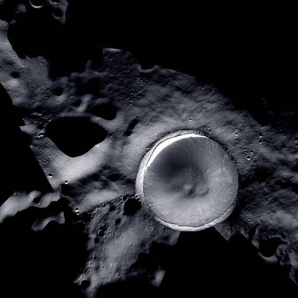 File:Mosaic shackleton crater.jpg