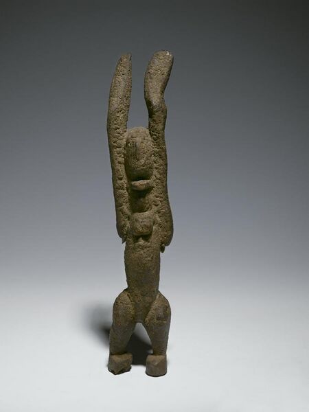 File:Brooklyn Museum 1989.51.39 Nommo Figure with Raised Arms.jpg