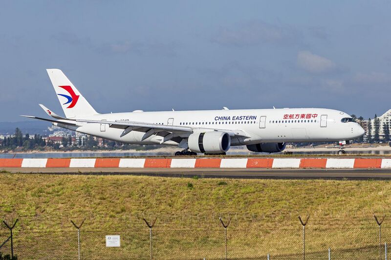 File:China Eastern Airlines (B-304D) Airbus A350-941 at Sydney Airport.jpg