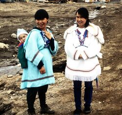 Inuit Amautiq 1995-06-15.jpg