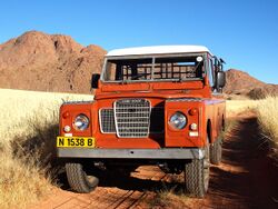 Land Rover Tiras Mountains Namibia (2009).jpg