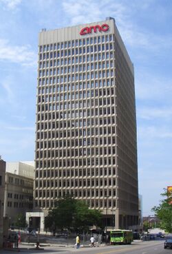 Ten Main Center-AMC Bldg-Kansas City MO.jpg