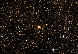 UY Scuti zoomed in, DSS2 survey, 2003.png