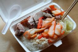 Yummp hk lunchbox.jpg