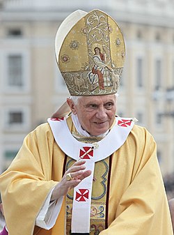 Benedykt XVI (2010-10-17) 2.jpg