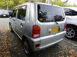 Daihatsu NAKED G Limited (L750S) rear.JPG