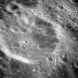 Pannekoek D crater AS11-38-5578.jpg