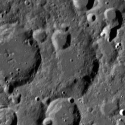 Schlesinger crater LROC.jpg
