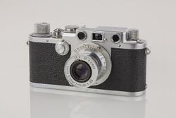 LEI0440 Leica IIIf chrom - Sn. 580566 1951-52-M39 Blitzsynchron front view-6531 hf-.jpg