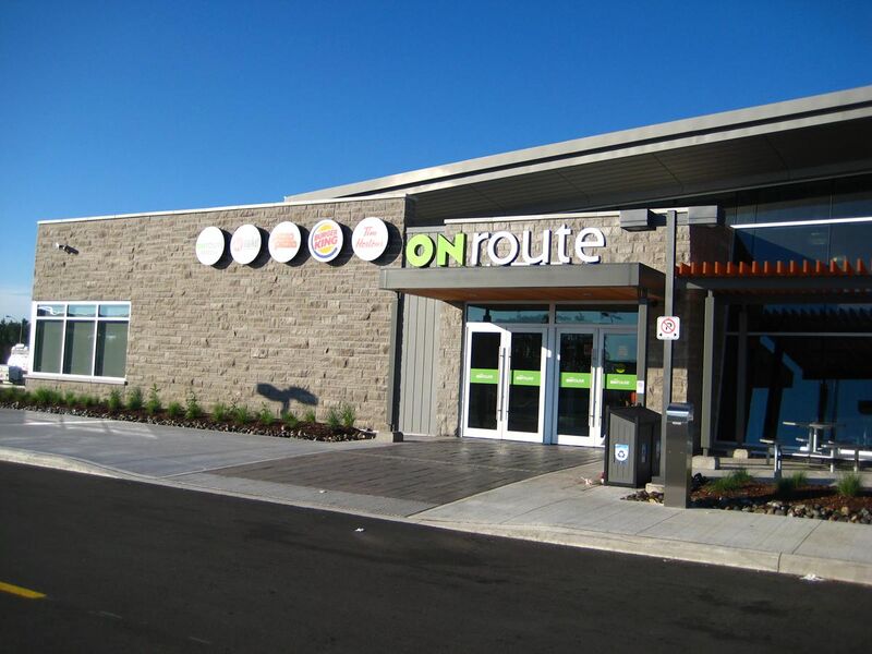 File:ON route Service Center on Hwy 401 East near Kingston - panoramio.jpg