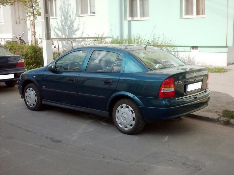 File:Opel Astra G Sedan.jpg