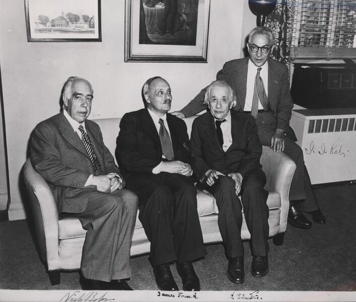File:Portrait of Albert Einstein, Niels Bohr, James Franck and Rabi.jpg
