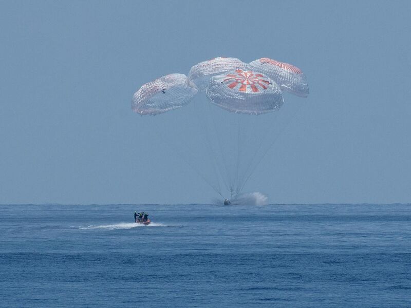 File:SpaceX Demo-2 Landing (NHQ202008020018).jpg