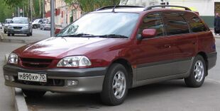 1997 Toyota Caldina.jpg