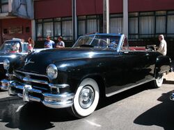 Chrysler Imperial Convertible 1951 (15352240343).jpg