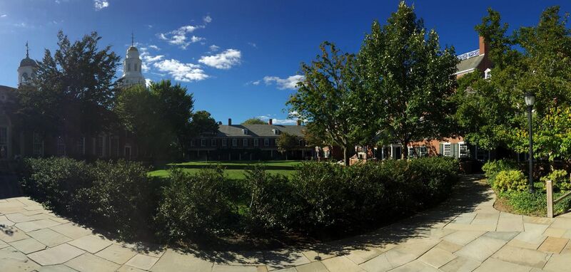 File:Davenport College Courtyard.jpg