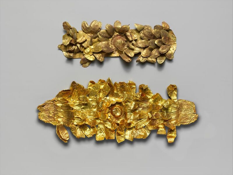 File:Gold funerary wreath MET DP257471.jpg