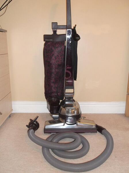 File:Kirby G5 upright vacuum cleaner - 20140913.jpg